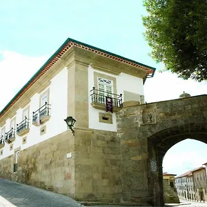 https://palacio-dos-melos.hotelscoimbra.com